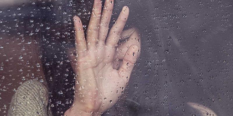 红唇密码：从彩妆技巧到身份宣言，探索不同文化中的美妆意义